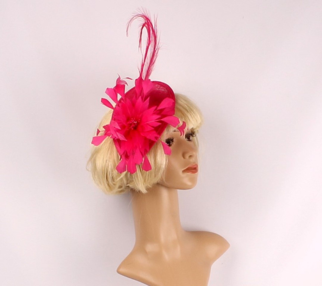 Fascinator with swooped feather and flower hot pink Style : HS3000/HP image 0